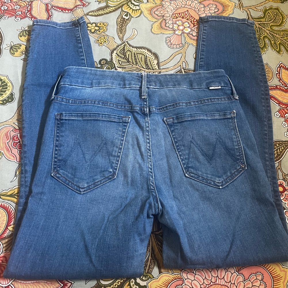 MOTHER Crop Jeans- Size 26